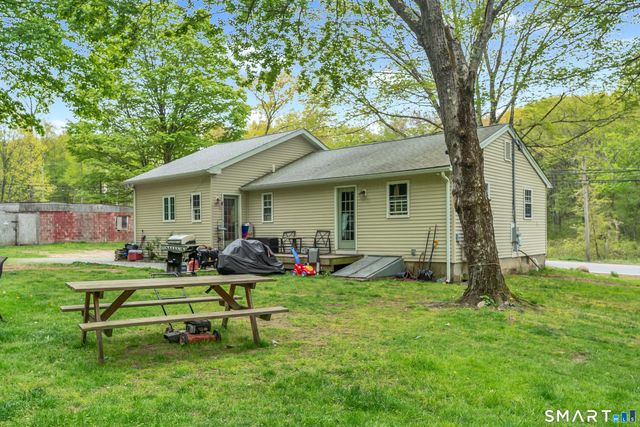 680 Killingworth Road, Haddam, CT 06441