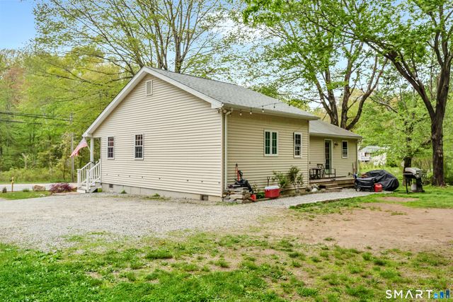 680 Killingworth Road, Haddam, CT 06441