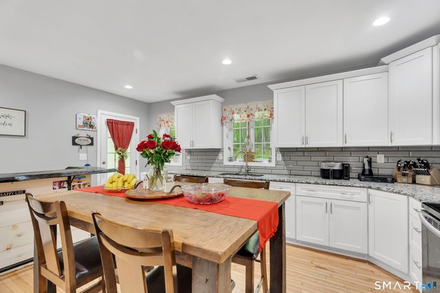 680 Killingworth Road, Haddam, CT 06441