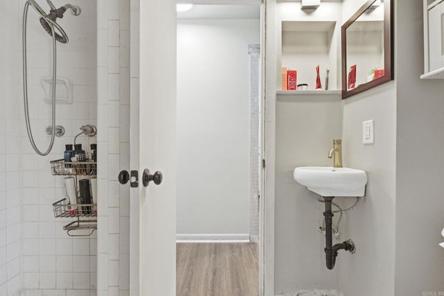 5817 Alta Vista Dr, North Little Rock, AR 72118