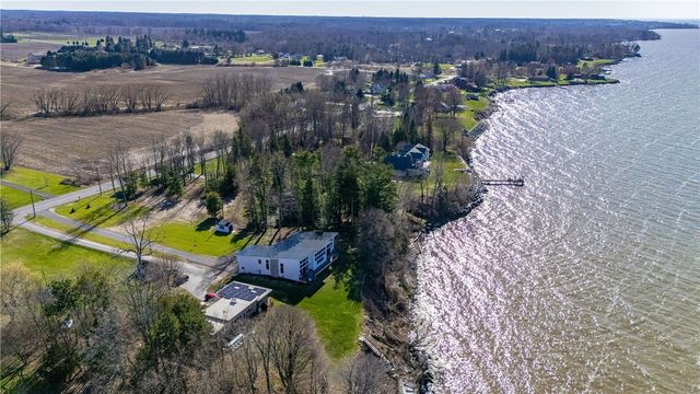 2501 Lake Road, Ontario, NY 14519