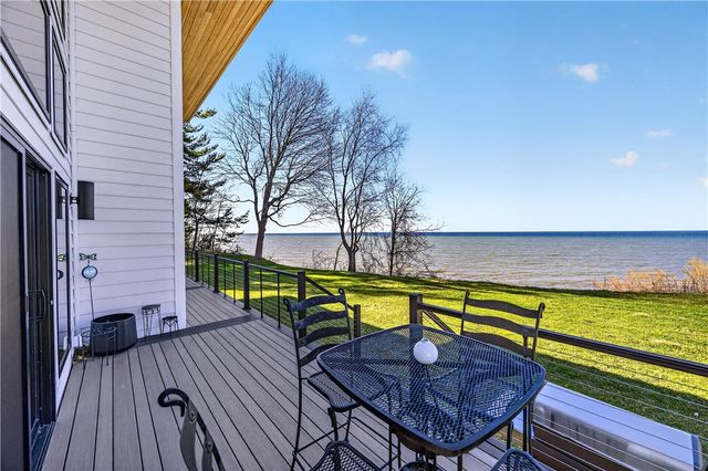 2501 Lake Road, Ontario, NY 14519