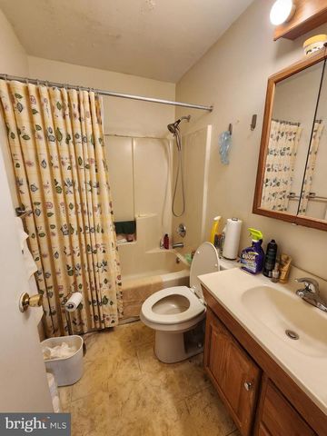 12 STEVENS AVE, New Castle, DE 19720