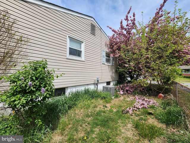 12 STEVENS AVE, New Castle, DE 19720