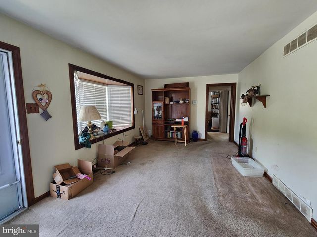 12 STEVENS AVE, New Castle, DE 19720