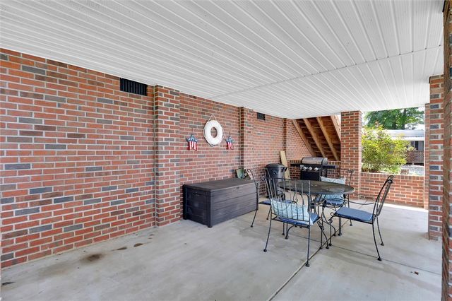 34 Owens Point, Abbeville, SC 29620