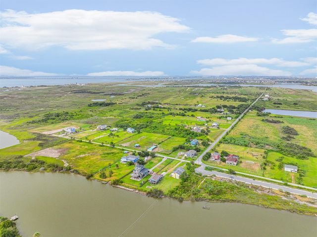 11648 Zingleman Road, Galveston, TX 77554