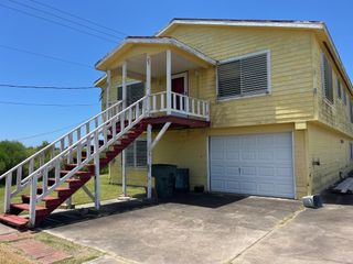 11648 Zingleman Road, Galveston, TX 77554