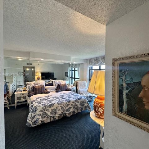 4000 Towerside Ter 2107, Miami, FL 33138