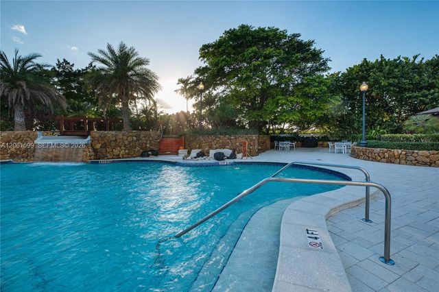 4000 Towerside Ter 2107, Miami, FL 33138