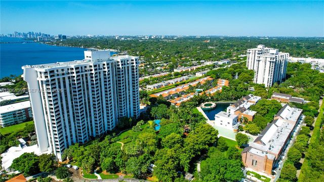 4000 Towerside Ter 2107, Miami, FL 33138