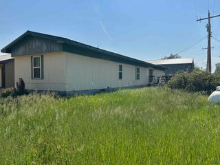 209 PIERRE, Vale, SD 57788