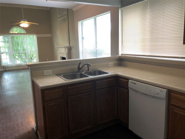 7609 Calypso Drive, Rowlett, TX 75088