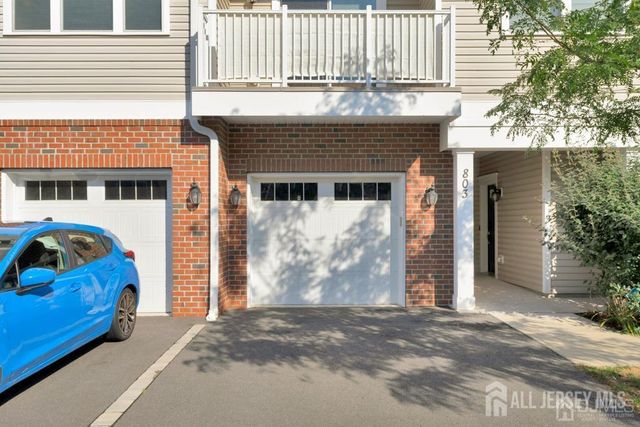 306 Dickson Court, Highland Park, NJ 08904