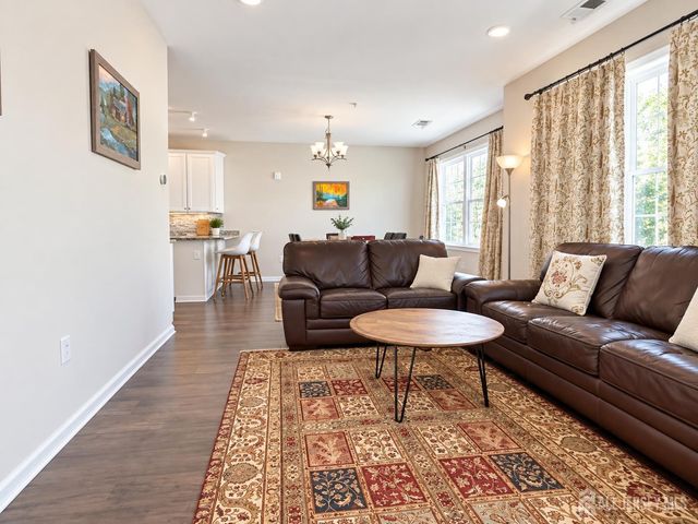 306 Dickson Court, Highland Park, NJ 08904
