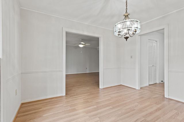 13 Forest Oaks Way, Spartanburg, SC 29307