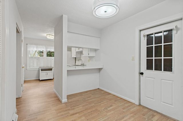 13 Forest Oaks Way, Spartanburg, SC 29307