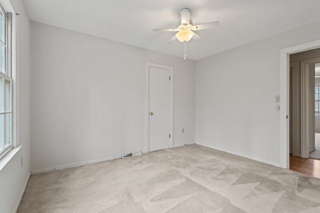 13 Forest Oaks Way, Spartanburg, SC 29307