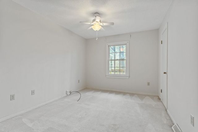 13 Forest Oaks Way, Spartanburg, SC 29307