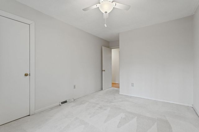 13 Forest Oaks Way, Spartanburg, SC 29307