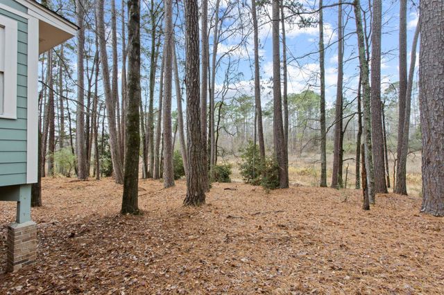 13 Forest Oaks Way, Spartanburg, SC 29307