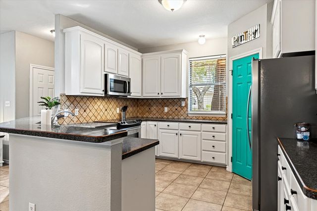 1609 Cheyenne Trail, Granbury, TX 76049