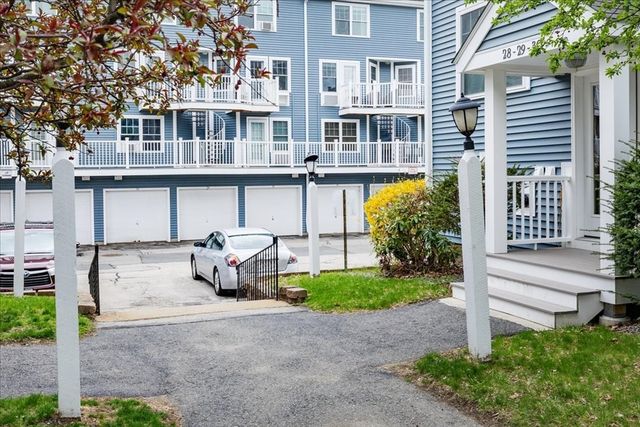 312 Water St 33, Lawrence, MA 01841