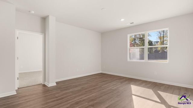 1108 Adirondac Way, Bonaire, GA 31005