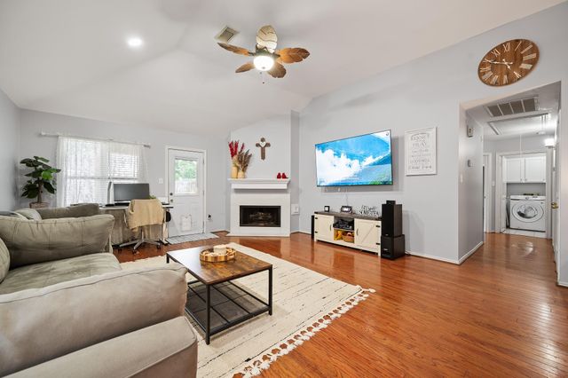 3326 Lakeland Gardens Drive, Katy, TX 77449