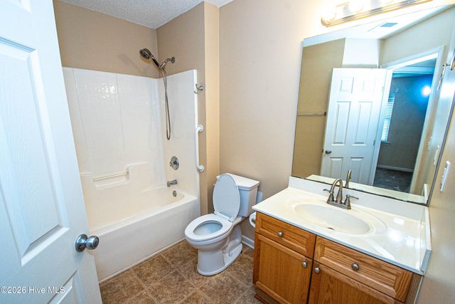1155 Amber Pines Drive, Leland, NC 28451