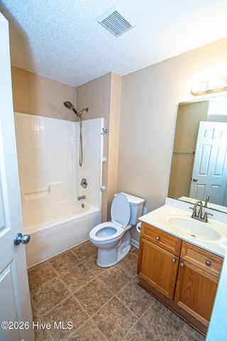 1155 Amber Pines Drive, Leland, NC 28451