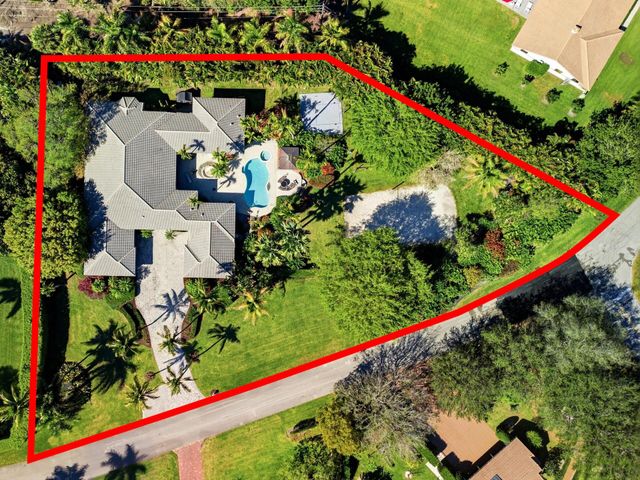 8634 Sawpine Road, Delray Beach, FL 33446