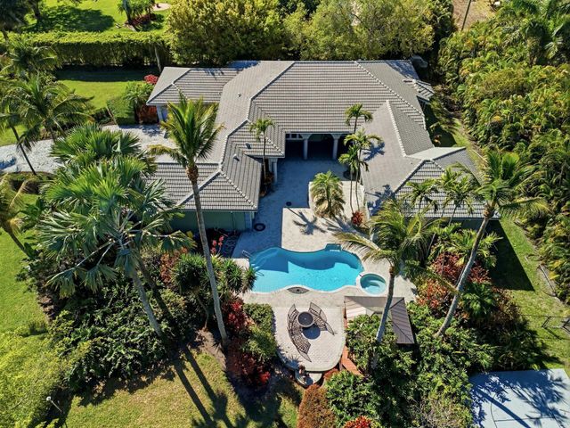8634 Sawpine Road, Delray Beach, FL 33446