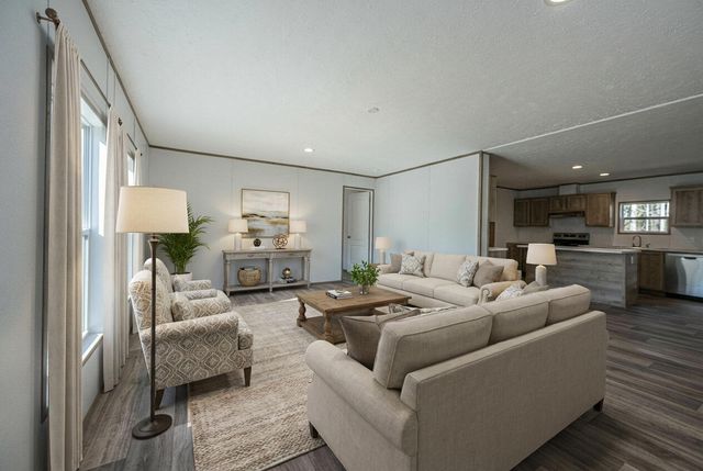 239 Belfast Avenue, Holly Hill, SC 29059