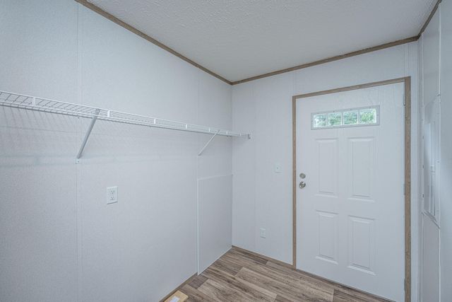 239 Belfast Avenue, Holly Hill, SC 29059