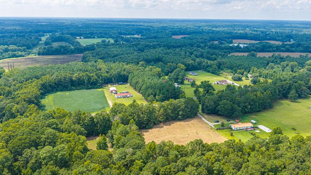 239 Belfast Avenue, Holly Hill, SC 29059