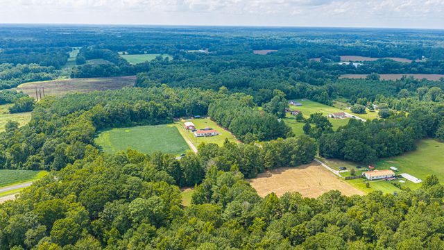 239 Belfast Avenue, Holly Hill, SC 29059