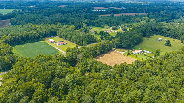 239 Belfast Avenue, Holly Hill, SC 29059