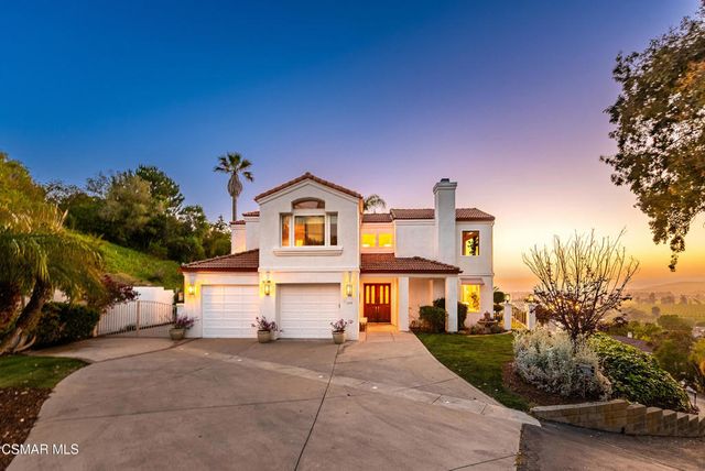 1074 Deseo Avenue, Camarillo, CA 93010