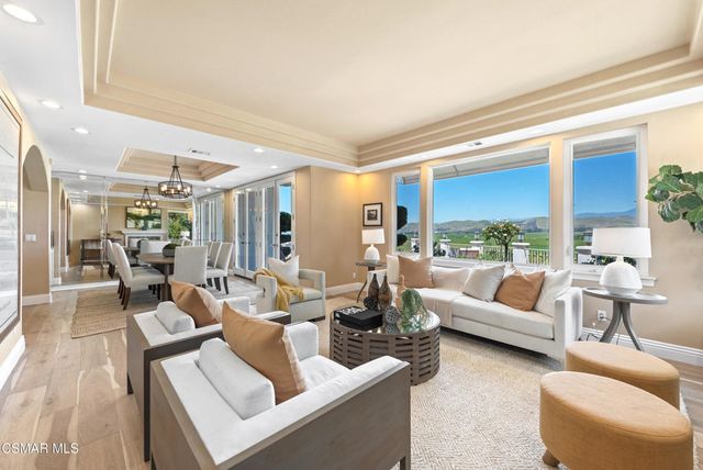 1074 Deseo Avenue, Camarillo, CA 93010