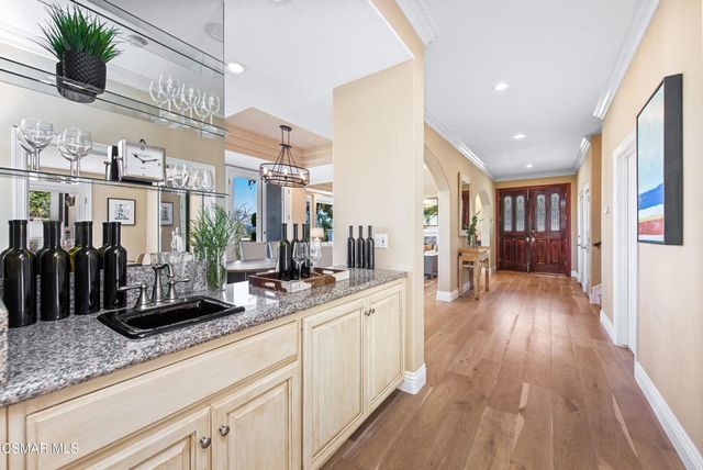 1074 Deseo Avenue, Camarillo, CA 93010