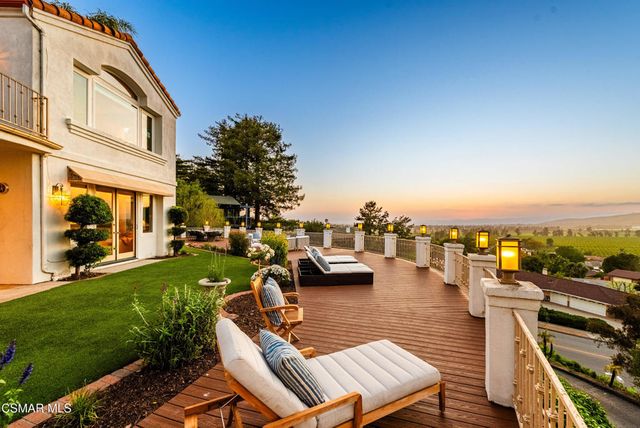 1074 Deseo Avenue, Camarillo, CA 93010