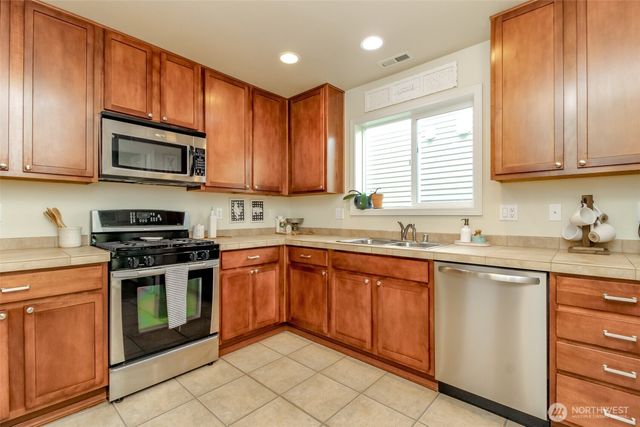 2211 119th Drive SE, Lake Stevens, WA 98258