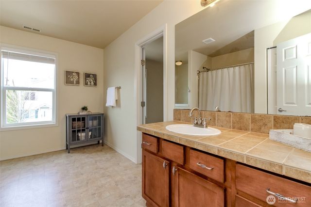 2211 119th Drive SE, Lake Stevens, WA 98258