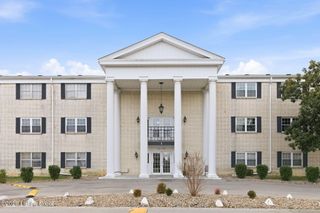 205 El Conquistador Pl, Louisville, KY 40220