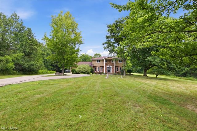 11425 Peach Tree Drive, Chesterland, OH 44026