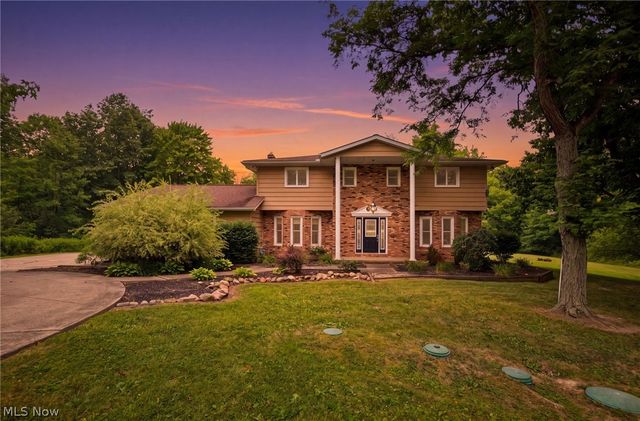 11425 Peach Tree Drive, Chesterland, OH 44026