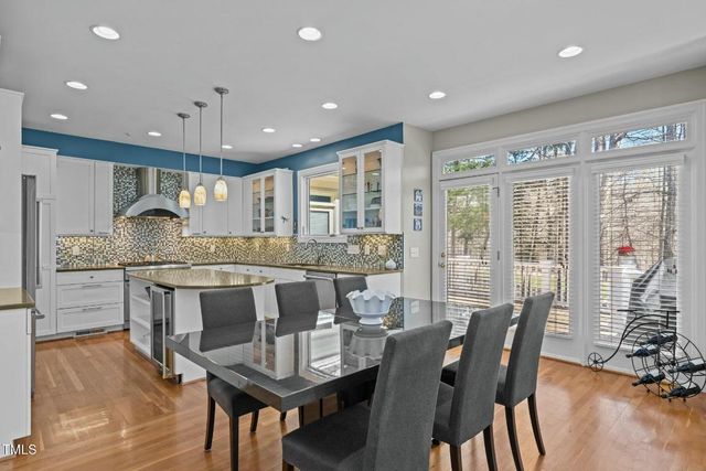 73214 Burrington, Chapel Hill, NC 27517