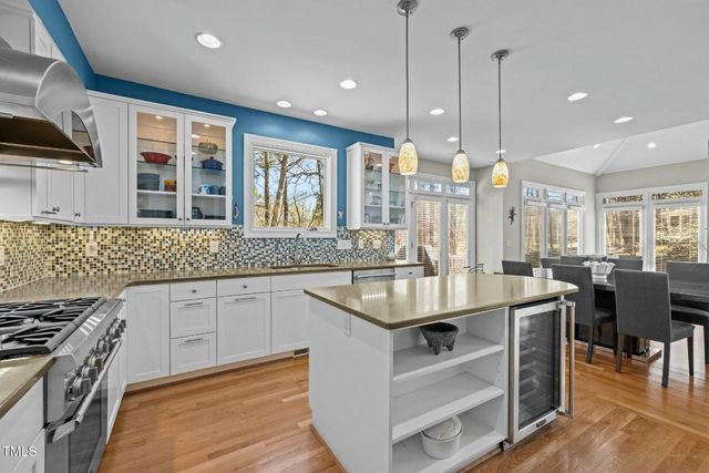 73214 Burrington, Chapel Hill, NC 27517