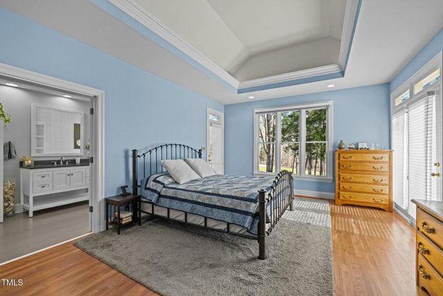 73214 Burrington, Chapel Hill, NC 27517